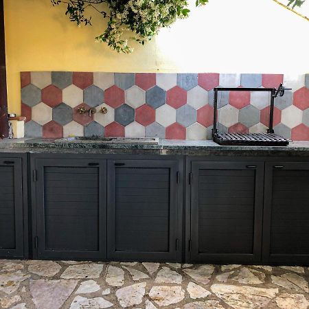 Umbria, "Casa Sagrantina" Con Piscina E Pergolato Collazzone Exterior foto