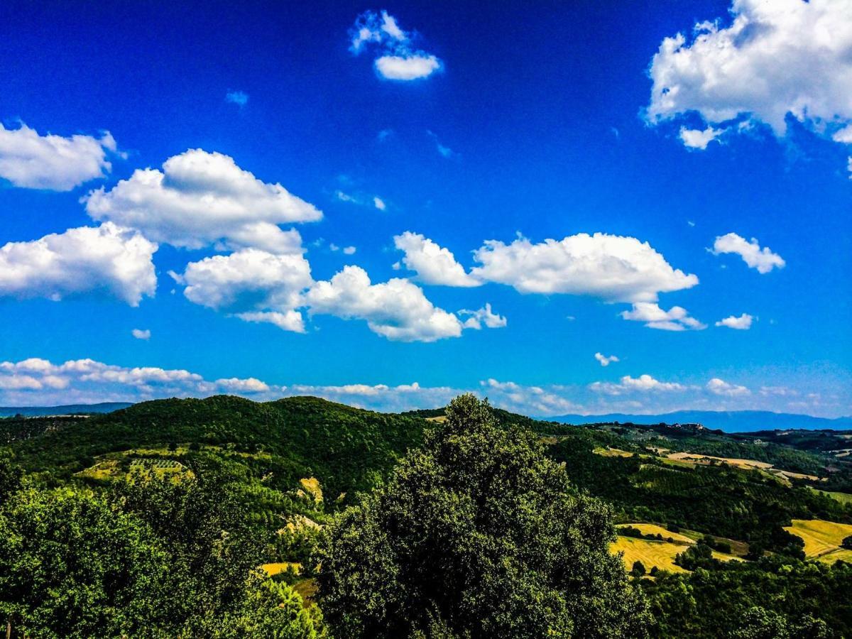 Umbria, "Casa Sagrantina" Con Piscina E Pergolato Collazzone Exterior foto
